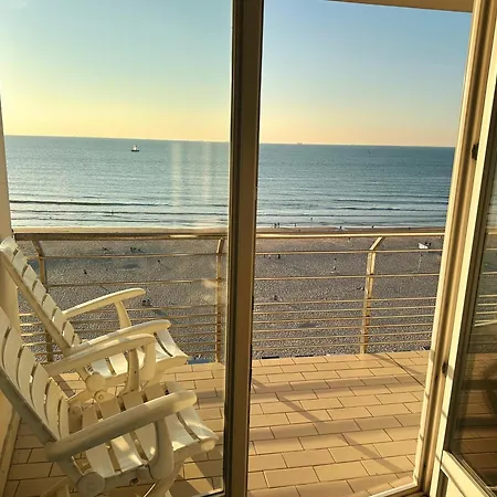Bel Air - Renovated Seafront With Stunning Sea Views T166 *